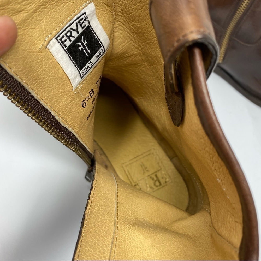 Frye Leather Side Zip Ankle Boots Melissa Button Short SZ 6.5B - Picture 10 of 11